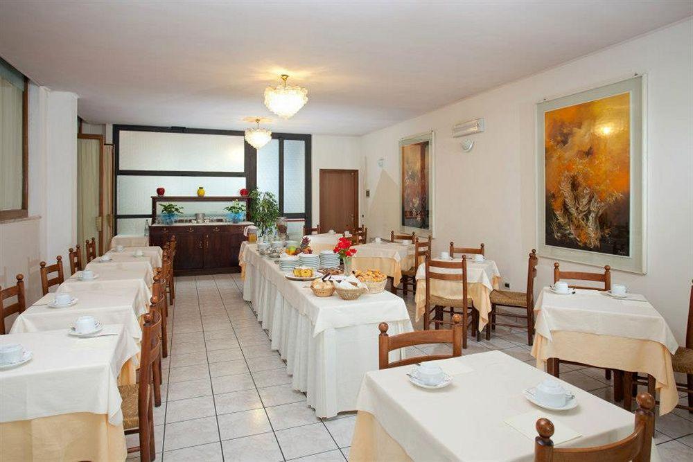 Grand Hotel Bolognese Salsomaggiore Terme Exterior foto