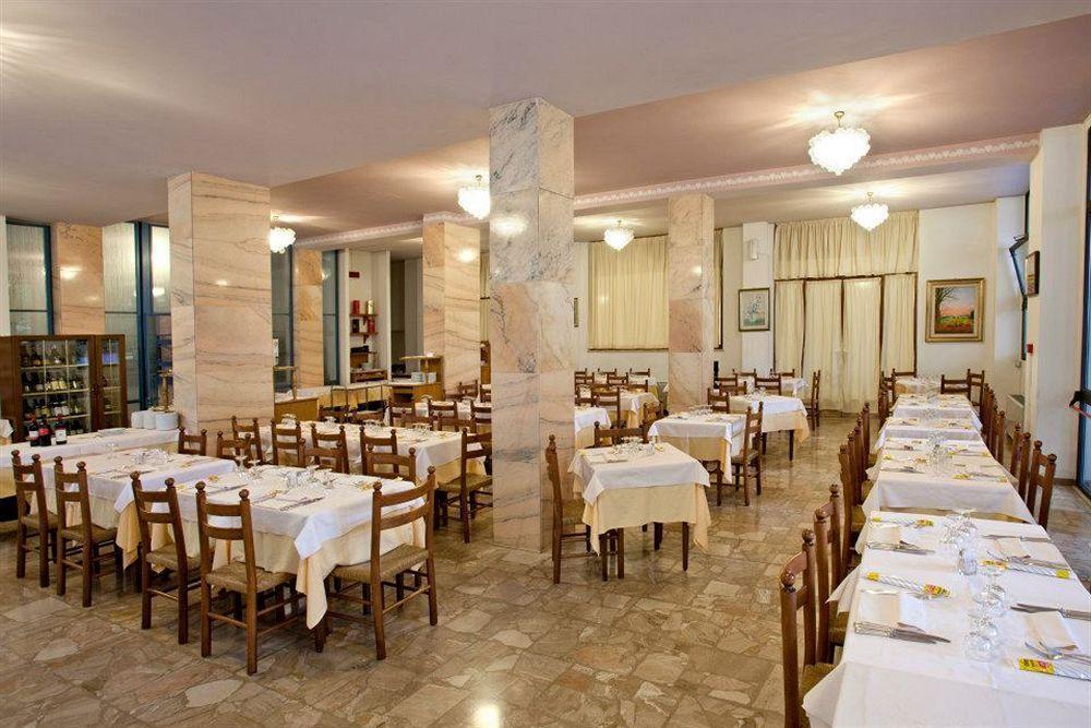 Grand Hotel Bolognese Salsomaggiore Terme Exterior foto